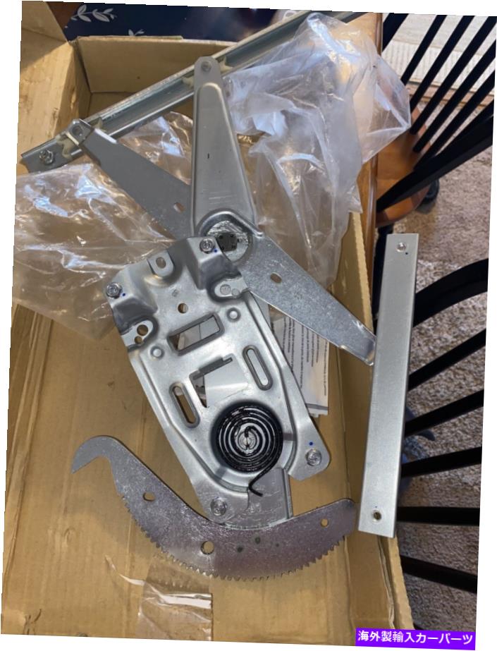 Window Regulator ドーマン740756フロント左ウィンドウレギュレーターは2004-2007 Ford Taurus、Newに適合します Dorman 740756 Front Left Window Regulator Fits 2004-2007 Ford Taurus, New【並行輸入品】