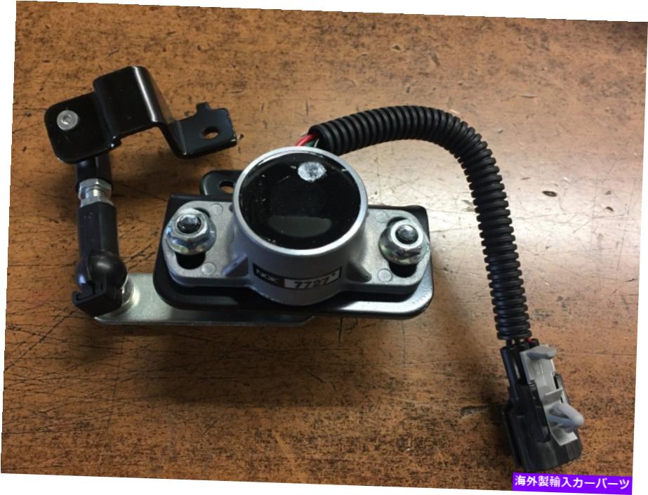 サスペンション 新しいOEM 2017-2019日産 /インフィニティリアサスペンション高さ調整センサー NEW OEM 2017-2019 NISSAN / INFINITY REAR SUSPENSION HEIGHT ADJUSTING SENSOR【並行輸入品】