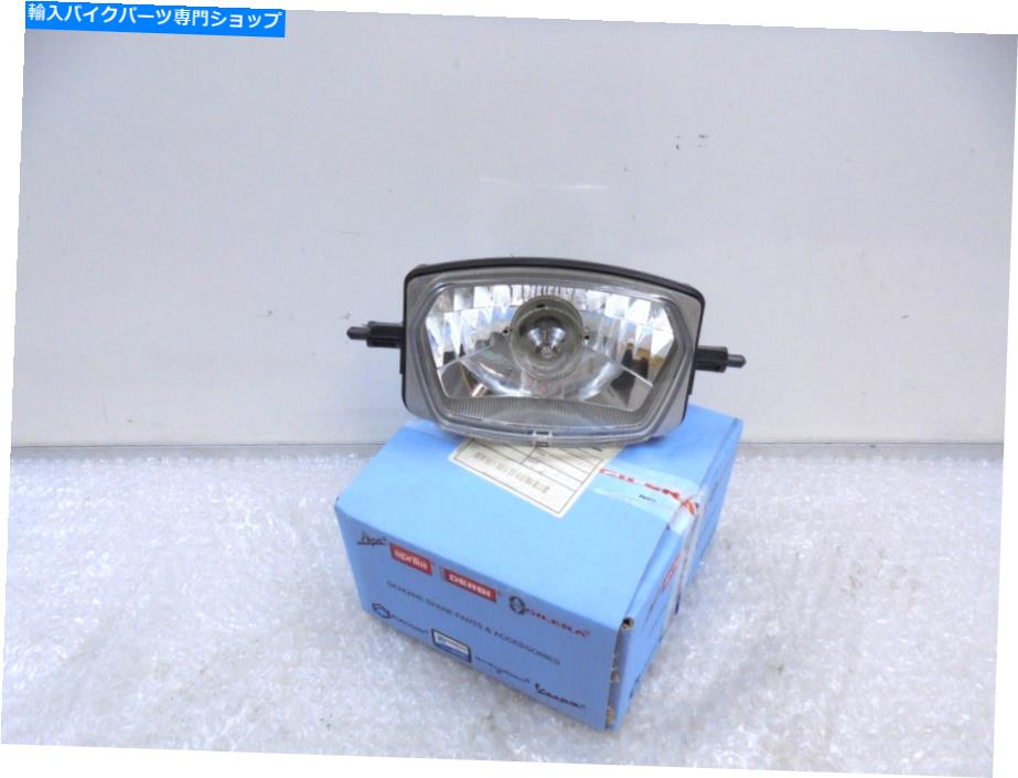Headlight Derbi Senda R / SM 2004-2010本物のヘッドライトヘッドランプレンズ新しいOEM 00H01015011 Derbi Senda R / SM 2004-2010 Genuine Headlight Headlamp Lens New OEM 00H01015011【並行輸入品】
