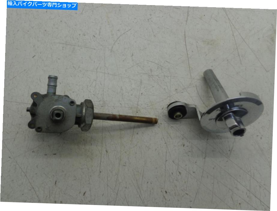 Fuel Petcocks 99-01ホンダGL1500バルキリーペットコック燃料ガスシャットオフGL1500CF間高速道路w/レバー 99-01 HONDA GL1500 Valkyrie PETCOCK FUEL GAS SHUTOFF GL1500CF Interstate w/Lever【並行輸入品】