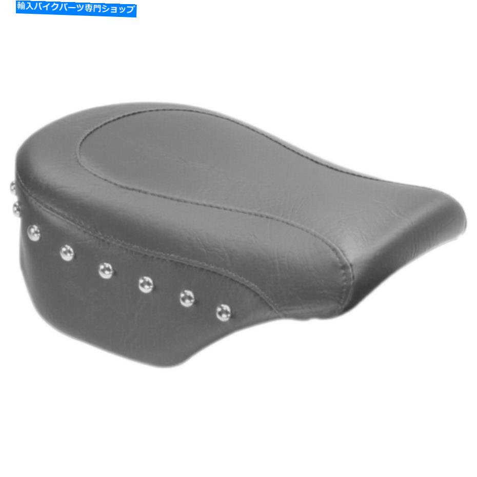 Seats マスタングピリオンシート-Studded -XL/C '04+（Black）76501 Mustang Pillion Seat - Studded - XL/C '04+ (Black) 76501【並行輸入品】