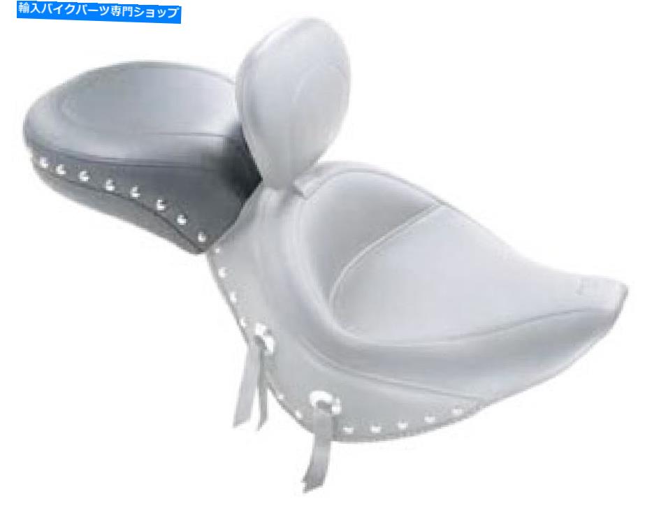 Seats 2007-2017のマスタングワイドスタッズ付き埋め込み後部座席 Mustang Wide Studded Recessed Rear Seat For 2007-2017 Harley Davidson Softail【並行輸入品】 77,198円