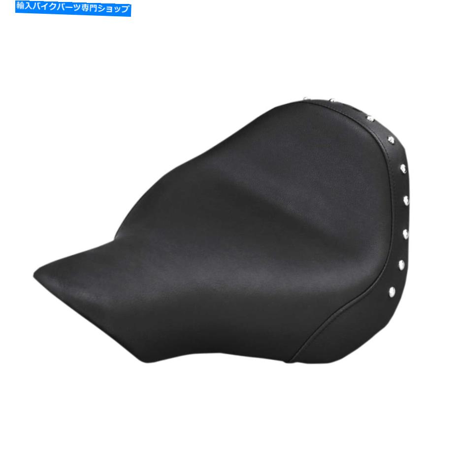 Seats Saddlemen Renegadeは、ハードウェア813-27-001を備えたツーリングソロシートをスタッズしました Saddlemen Renegade Studded Touring Solo Seat with Hardware 813-27-001【並行輸入品】