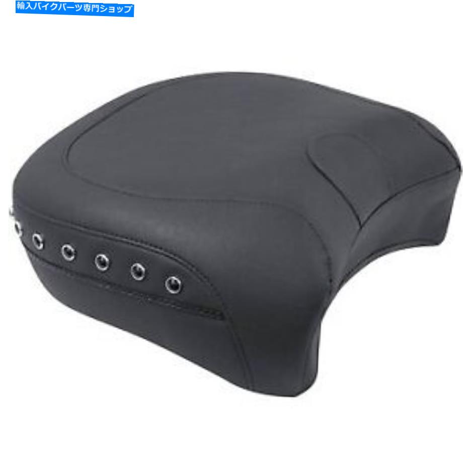 Seats マスタングは09-20ハーレーFLモデル79112のための退屈な後部座席ブラックスタッド Mustang Studded Recessed Rear Seat Black Studs for 09-20 Harley FL Models 79112【並行輸入品】