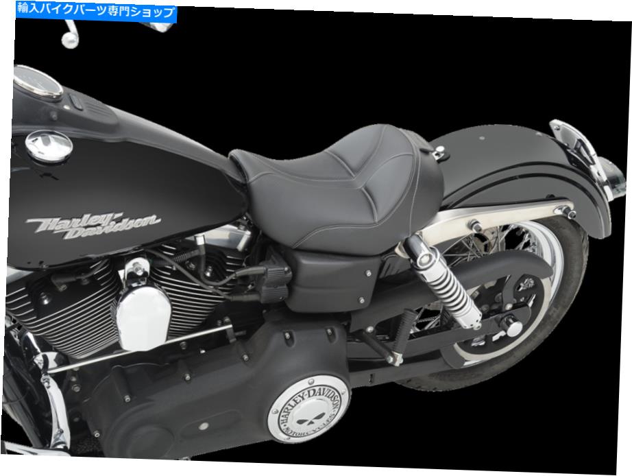 Seats サドルメンのドミネーターソロシートw/バックレスト滑らかなサドルヒドハーレーダイナ06-17 Saddlemen Dominator Solo Seat w/ backrest Smooth SaddleHyde Harley Dyna 06-17【並行輸入品】