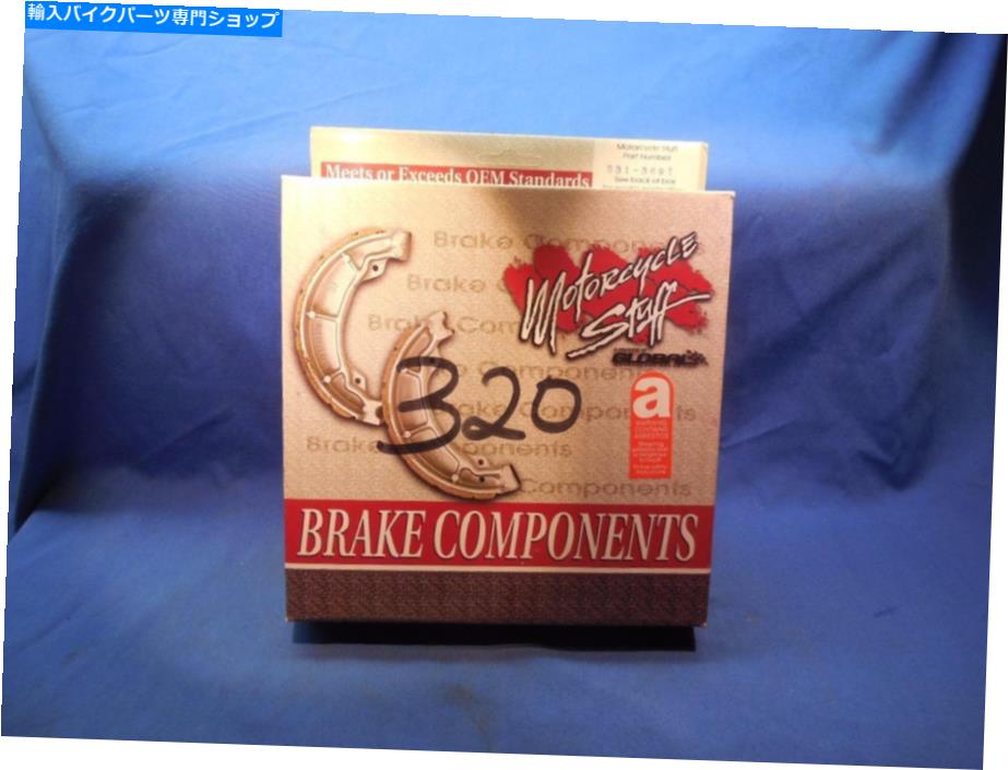 Brake Shoes ホンダ43120-300-010リアブレーキシューズCB650 / 750 1979-83 NOS NP7929 Honda 43120-300-010 Rear Brake Shoes CB650 / 750 1979-83 NOS NP7929【並行輸入品】