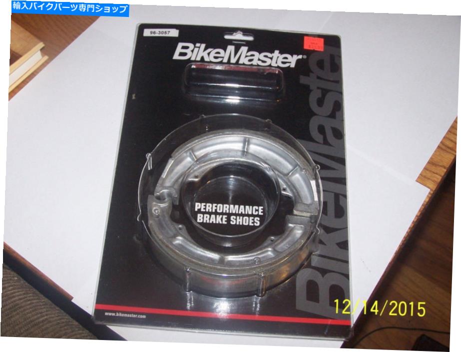 Brake Shoes ブレーキスズキLT400 LT250 Bikemaster 96-3057リア Brakes Suzuki LT400 LT250 BikeMaster 96-3057 Rear【並行輸入品】