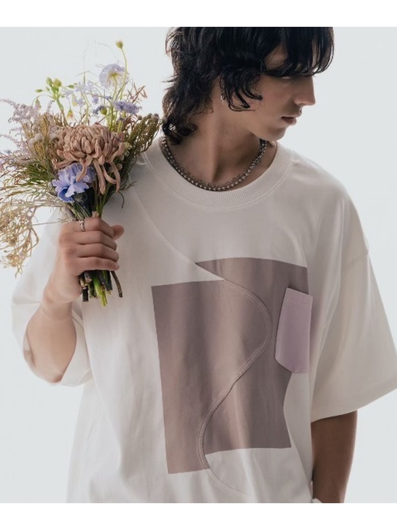 【SALE／30%OFF】Maison ULA/住み家 ウラ/うつり変わり刷り上げるティーシャツ ROYAL FLASH ロイヤル閃光電球 トップス カットソー・ティーシャツ 黒いこと 白いこと【RBA_E】【貨物輸送無料】[ Fashion] メンズファッション-Tシャツ・カットソー
