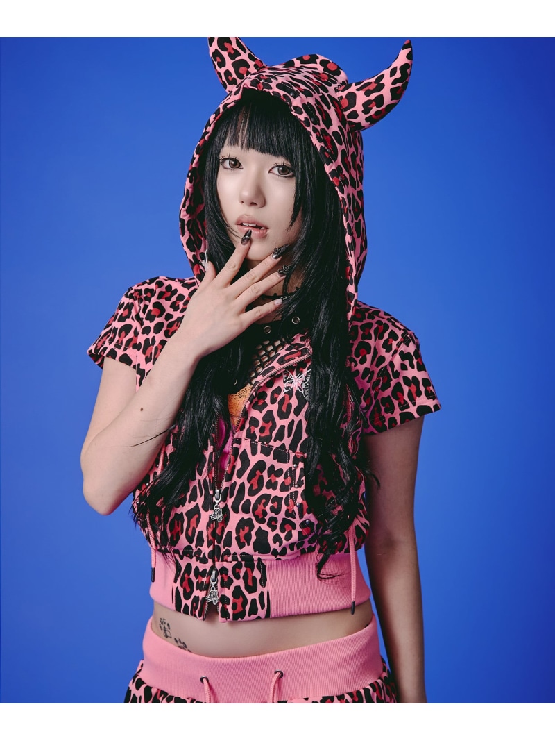 GALFY/ガルフィー/仕掛地雷お嬢さん ボンネット半袖パーカー LHP エルエイチピー トップス パーカー・フーディー 白いこと さくら色 黒いこと【貨物輸送無料】[ Fashion]