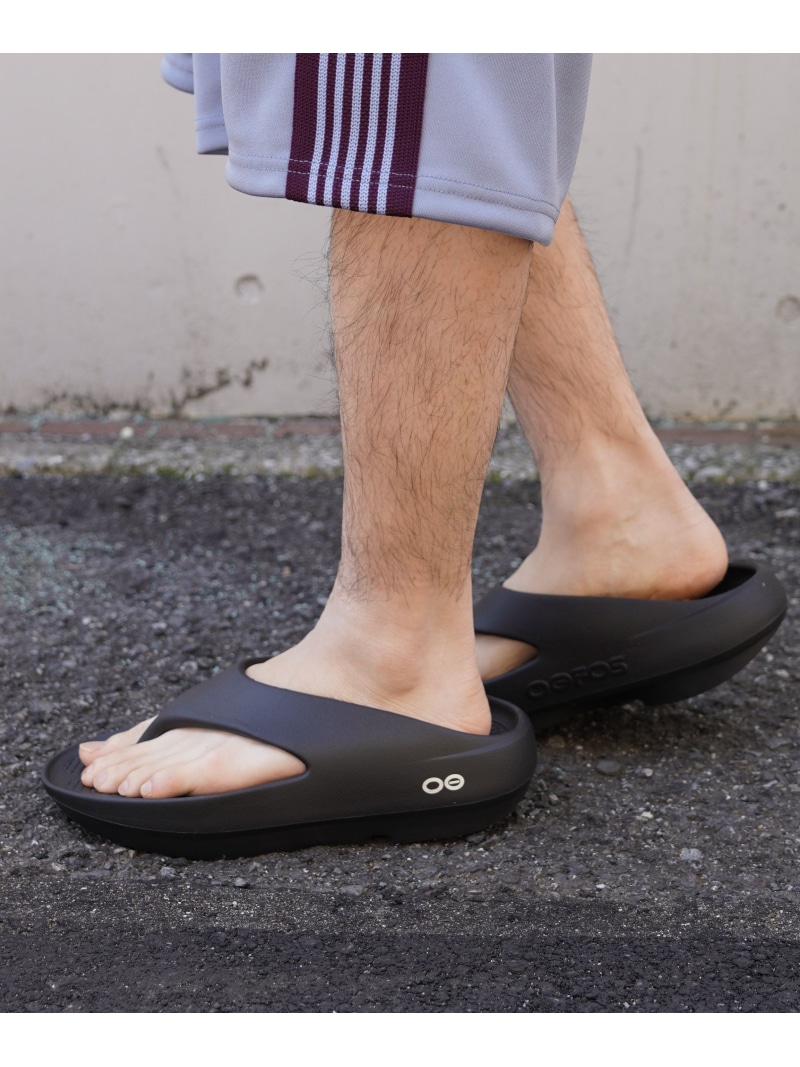 OOFOS/ウーフォス OORIGINAL+ ウーオリジナルプラス リカバリーサンダル ユニセックス BEAVER ビーバー シューズ・靴 サンダル ブラック【送料無料】[ Fashion]｜US ONLINE STORE 8,316円
