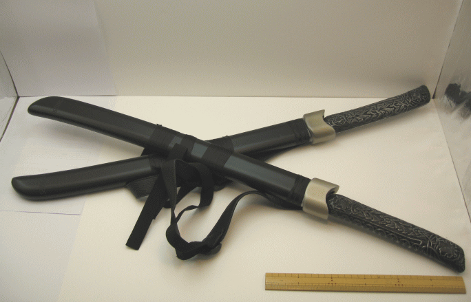 正規激安 特価 Us版neca 300 プロップ レプリカ イモータルソード 海外正規品 Kartajana Com