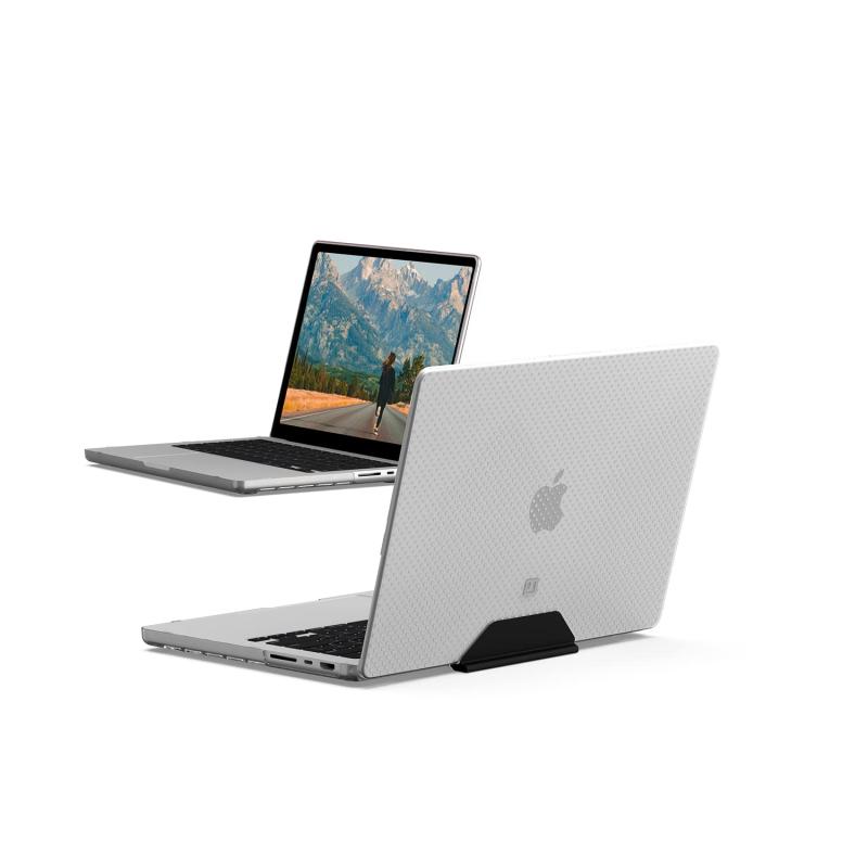 模範例名:UAG MacBookPro(2021)