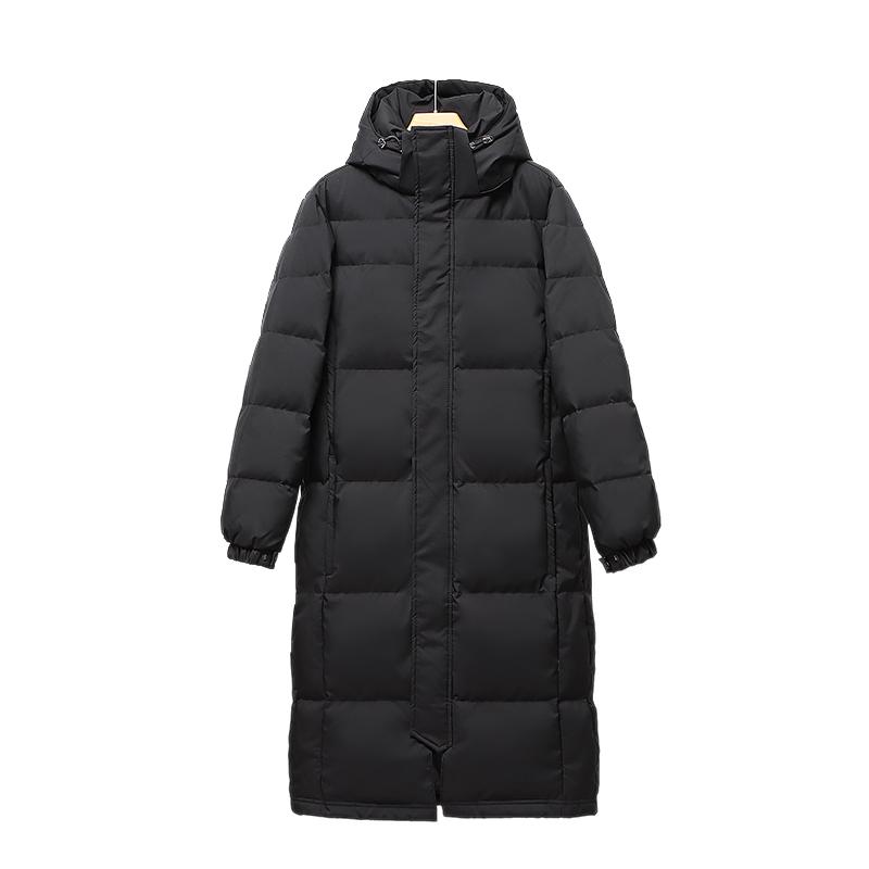 黒の 中 劇の 成人女性の 落ち込む 上衣の 長々しい 長 さは 膝を 越えて 厚くて ゆったり して いて、 かぶり笠を 脱ぐ 物ごとが できます。