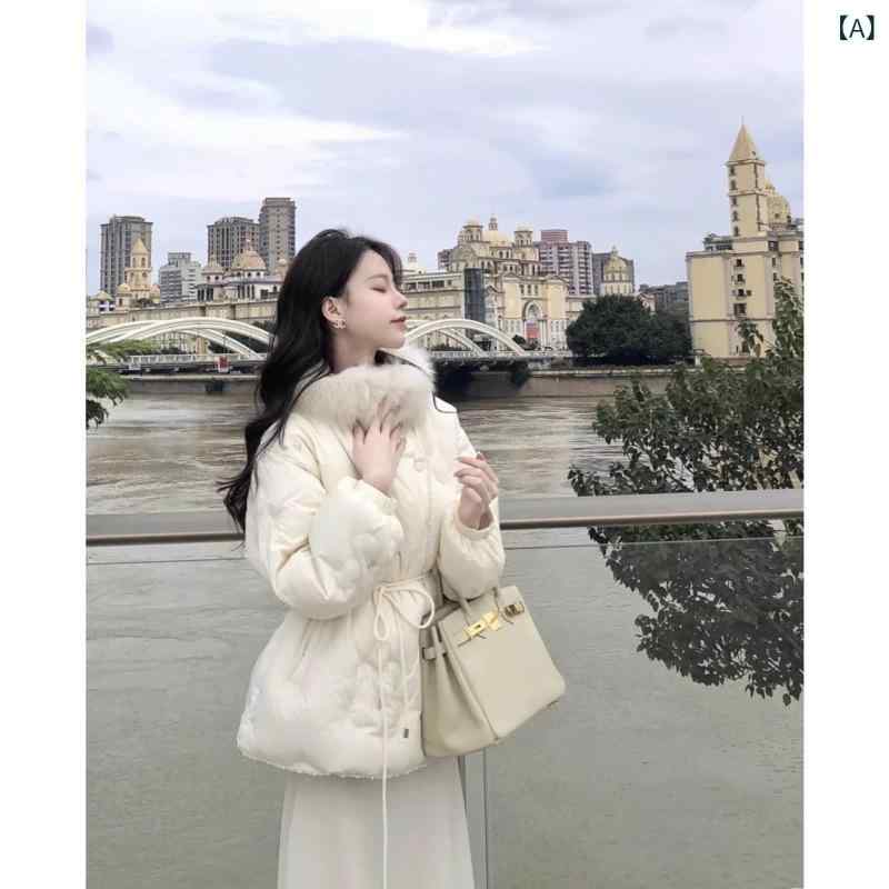 実写 スポットの 短い 小さい 子の ダウン ジャケットの 女性の 新型の 冬の 小さい 香の 風は 腰の 金の 白 鴨の 羽毛の ダウン ジャケットを 収めます。