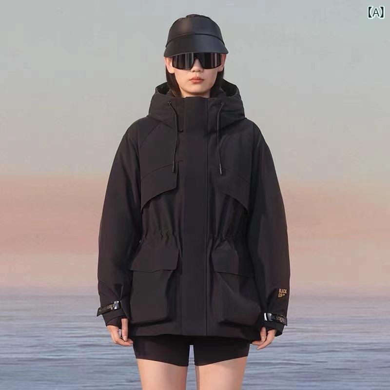 黒色 ?? 服 收 腰 ?・五 4 . 0 ?外 羽 ?服 女 2025小 个子 ?・覧 冬季新 款 外套