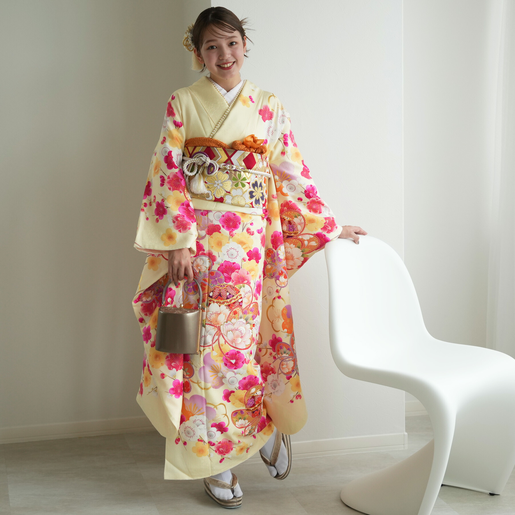 348 振袖フルセット 正絹 クリーム 黄色 金彩 小柄さん 正統派 お上品 348 振袖フルセット 正絹 クリーム 黄色 金彩 小柄さん 正統派