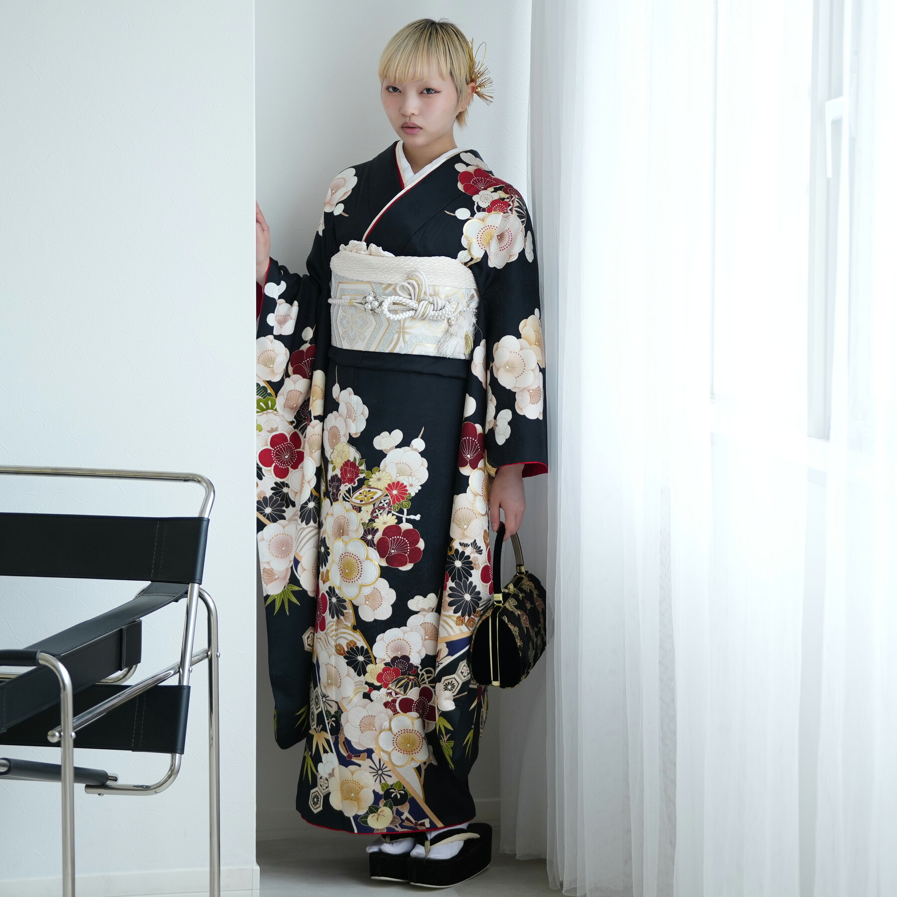 【レンタル】【振袖 正絹着物+袋帯 21点セット 濃紺地に梅づくし】着物セット 女性 成人式 結婚式 前撮り20歳 20才 二十歳 二十才 はたち 正装 和装 フォーマル 晴れ着 記念撮影 足袋プレゼント 往復送料無料