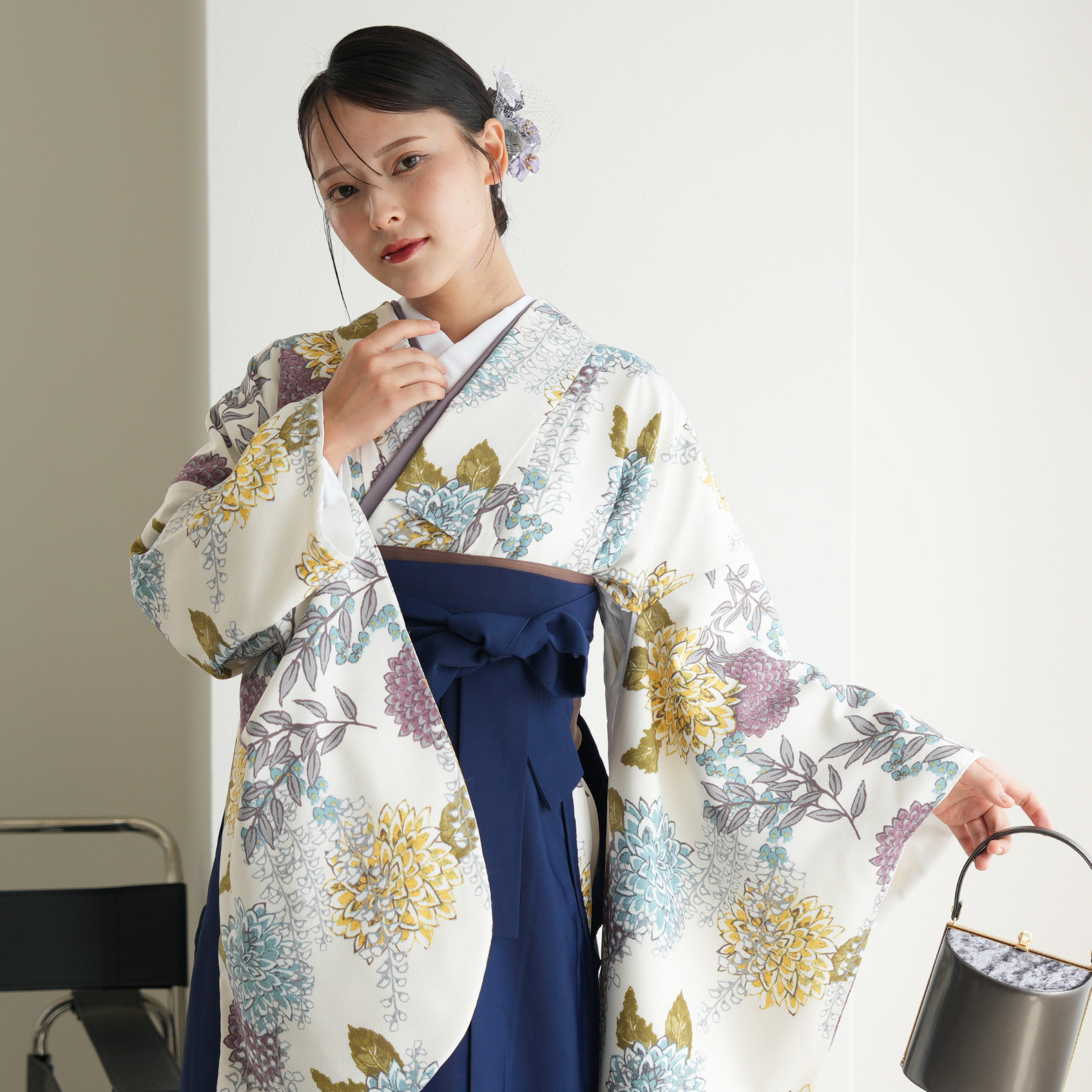 【utatane】ひよこ商店 二尺袖(重ね襟縫い付け済み） 袴 2点セット 販売品 2尺袖着物 袴91cm（身長153-158cm）えんじ