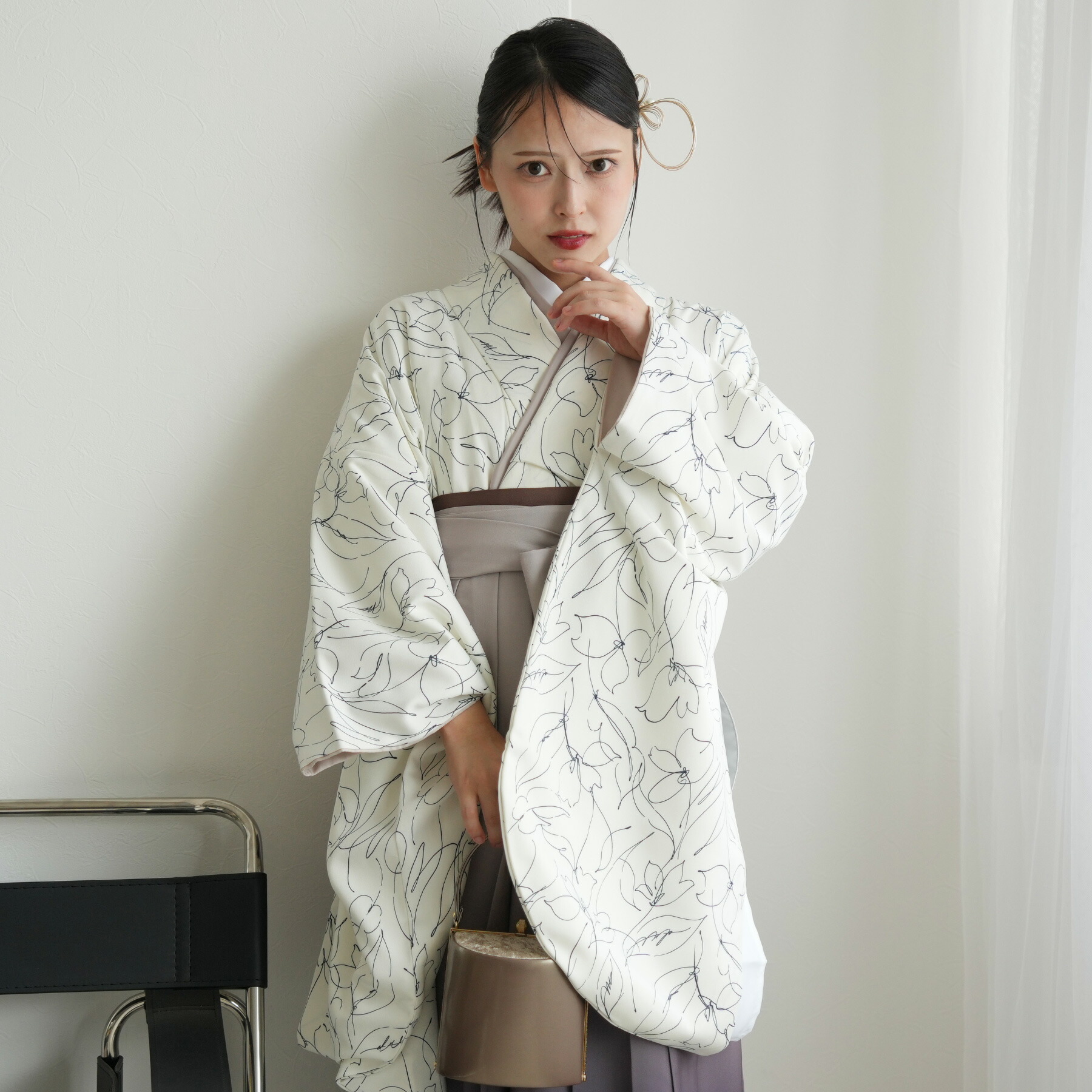 【レンタル】【utatane 袴 17点セット 国産生地/国内縫製　日本製着物】二尺袖着物 はかま フルセット 卒業式 大学生 専門学生 レディース 女性 袴91-99cm（身長153-170cm）足袋プレゼント 重ね衿縫い付済 往復送料無料