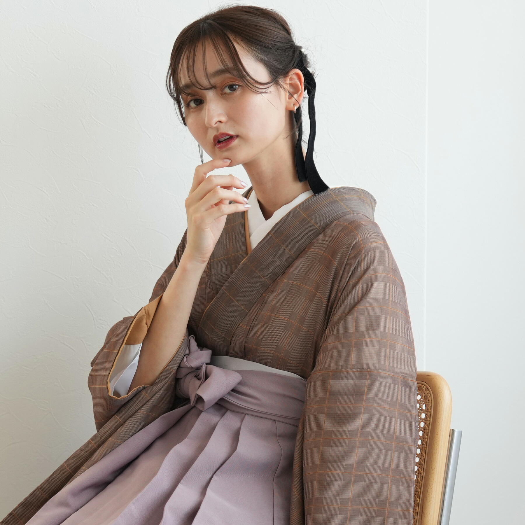 【レンタル】【ニコアンティーク 袴 17点セット 国産生地/国内縫製 日本製着物】二尺袖着物 はかま フルセット 卒業式 大学生 専門学生 レディース 女性 袴91-99cm(身長153-170cm)足袋プレゼント 重ね衿縫い付済 往復送料無料|utatane