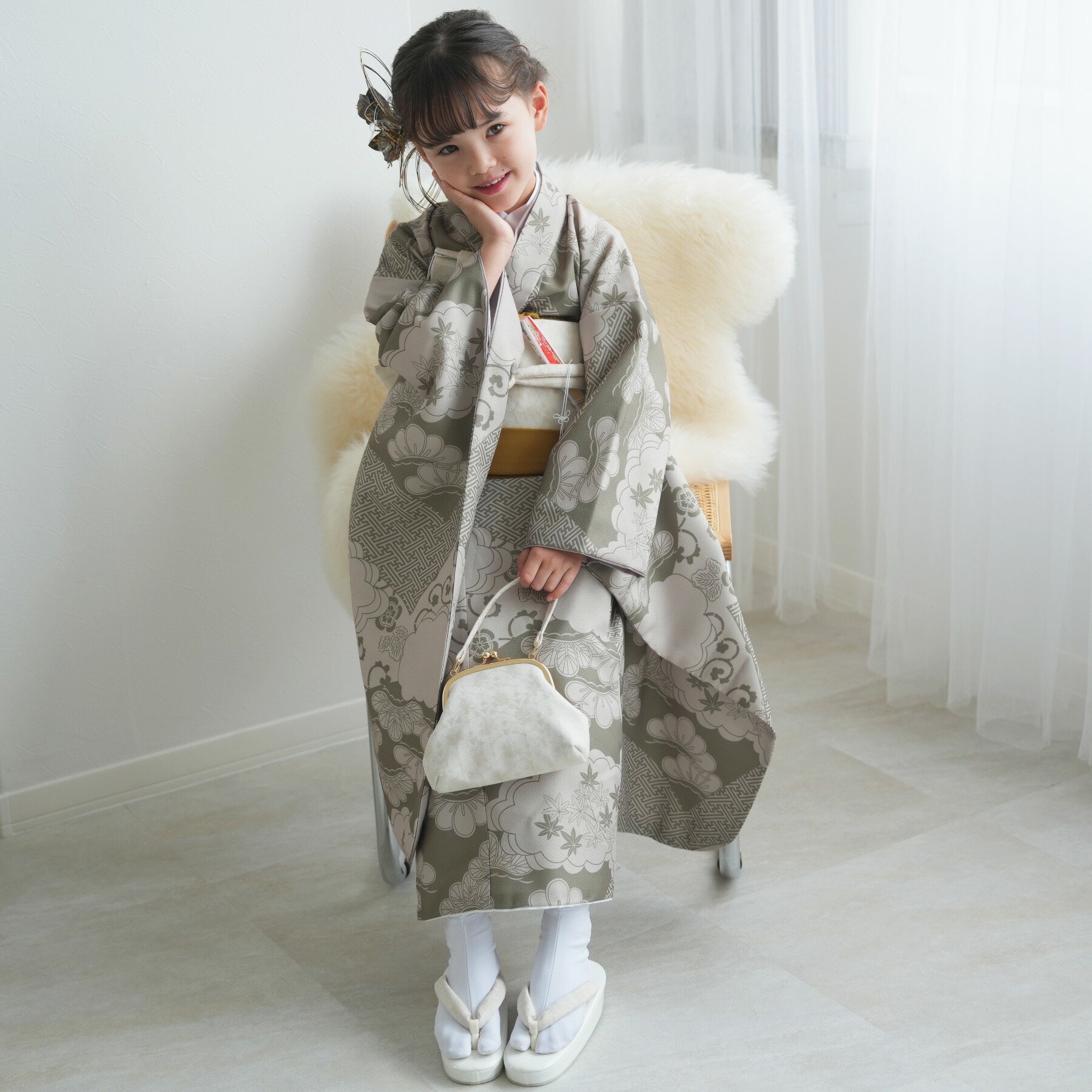 405ag37□七五三 七歳 女児 着物&作り帯(未使用品)&長襦袢 緑□美品 七五三 女の子 7歳 四つ身 着物 帯 筥迫 フルセット 古典 白