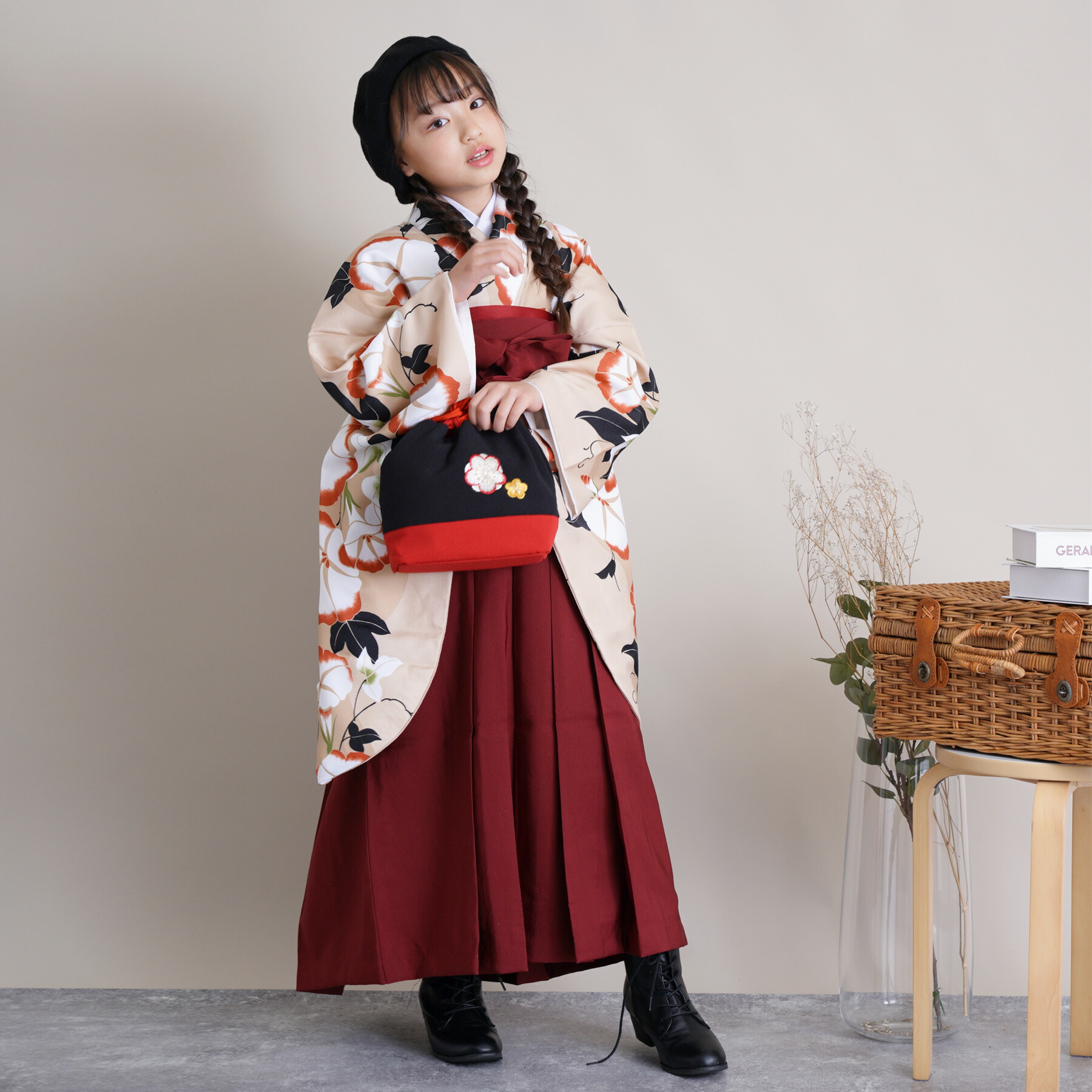 アンティーク着物　扇子　レトロな配色　大人　ジュニア　　袴にも アンティーク着物 扇子 レトロな配色 大人 ジュニア 袴にも
