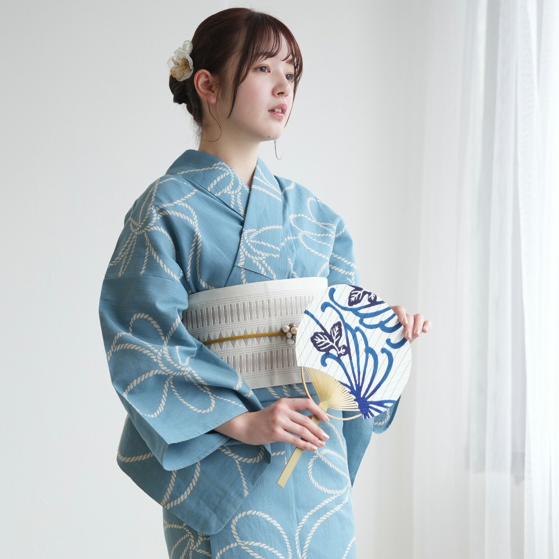 2026再入荷【utatane × 注染工房 浴衣 3点セット レディース 特選 注染|先染めベージュ 水色の綱結び(フリーサイズ)】日本製小幅生地使用|綿100%|浴衣・帯・下駄付き