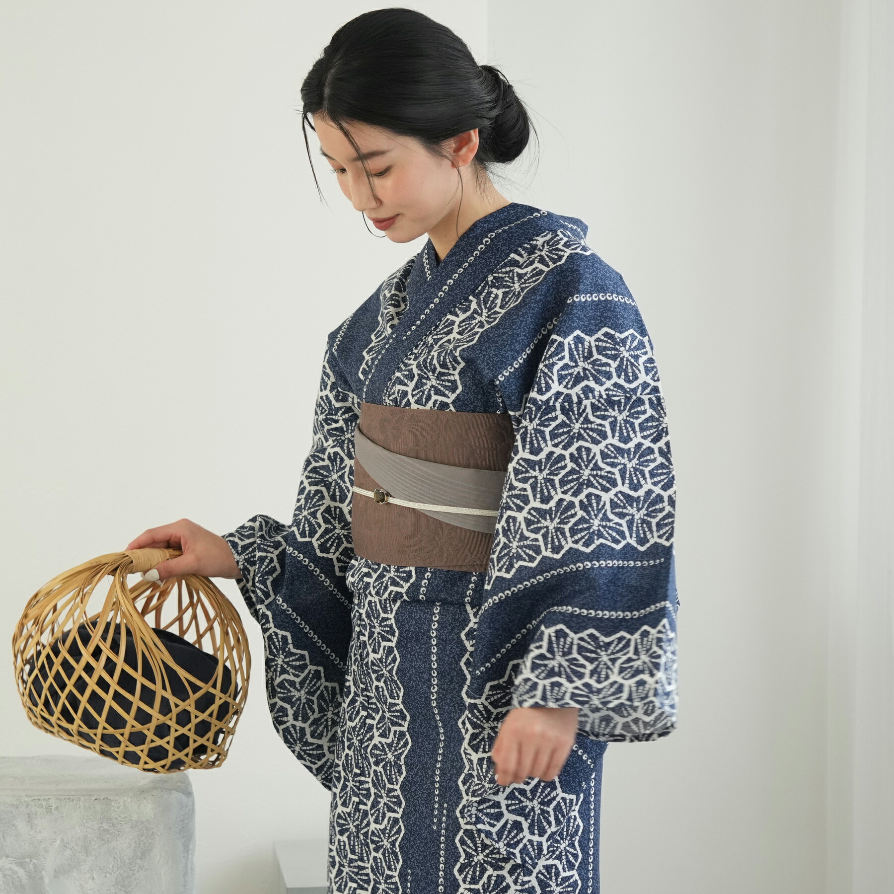 楽天市場】【utatane 高級変わり織 浴衣3点セット 濃紺に撫子