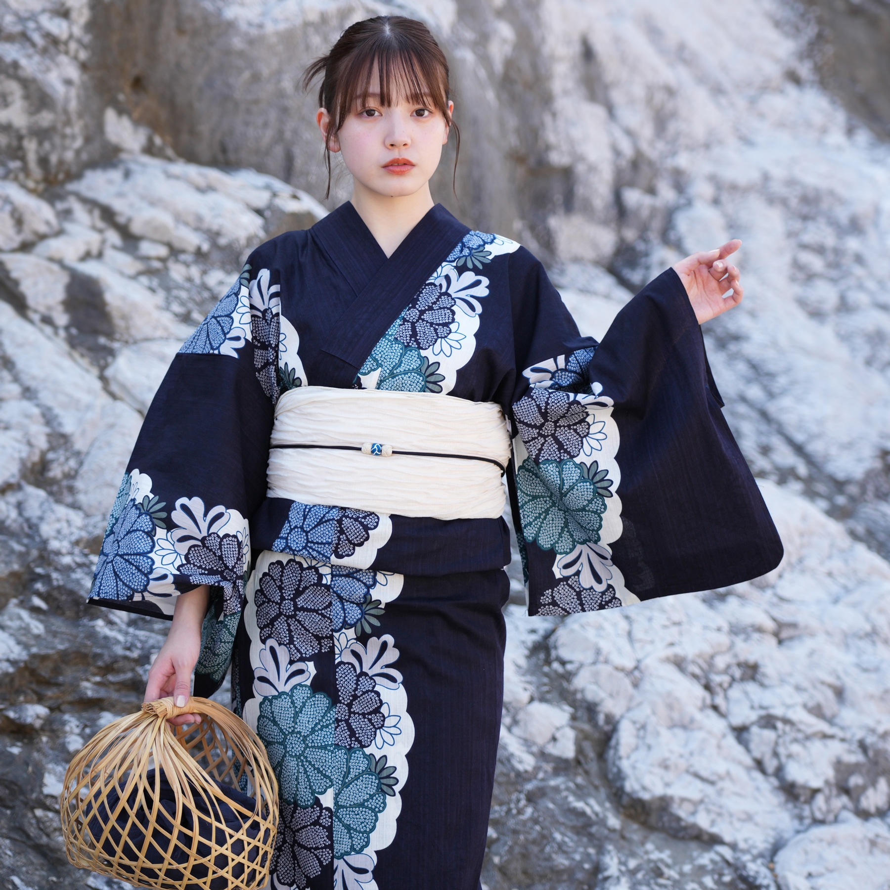 楽天市場】【utatane 高級変わり織 浴衣3点セット 粋紺市松に