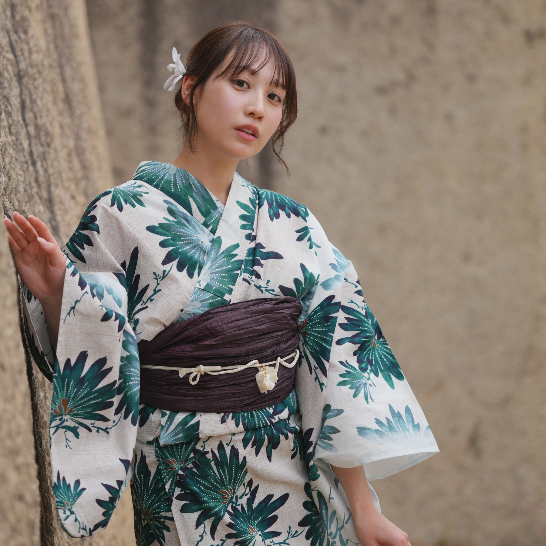 【紫地に花や木の実 浴衣・帯・帯締め 3点セット】呉服屋さんにて購入 高級 紫地に花や木の実 浴衣・帯・帯締め 3点セット】呉服屋さんに