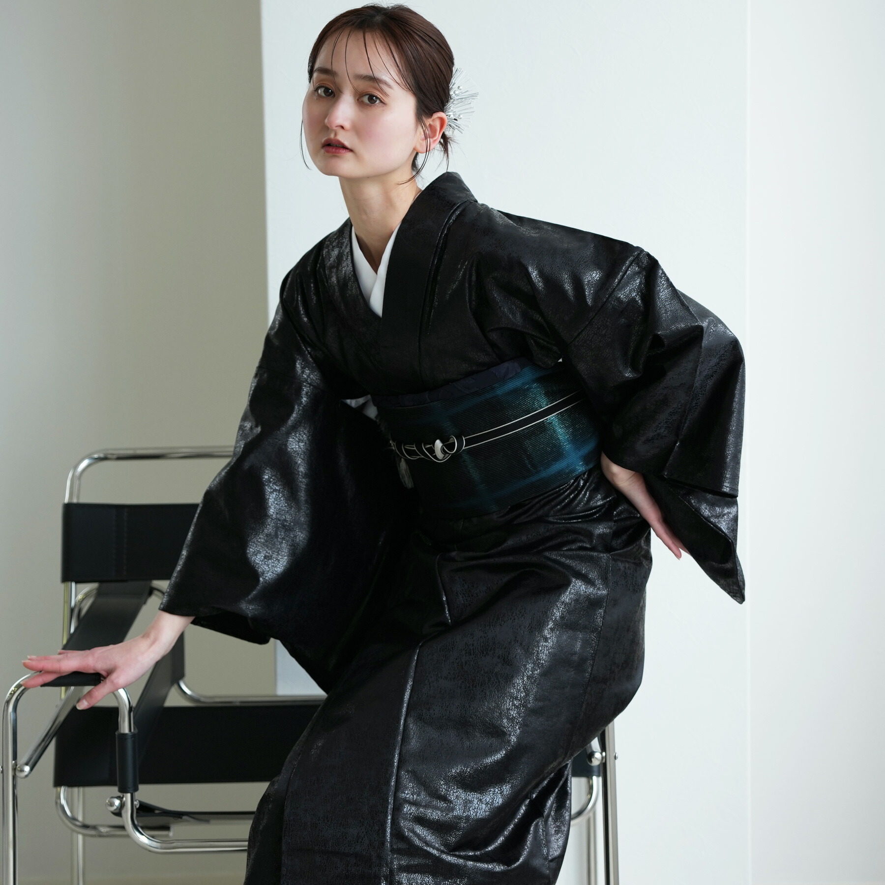 楽天市場】【ニコアンティーク 単衣着物 レザー調きもの ブラック×黒