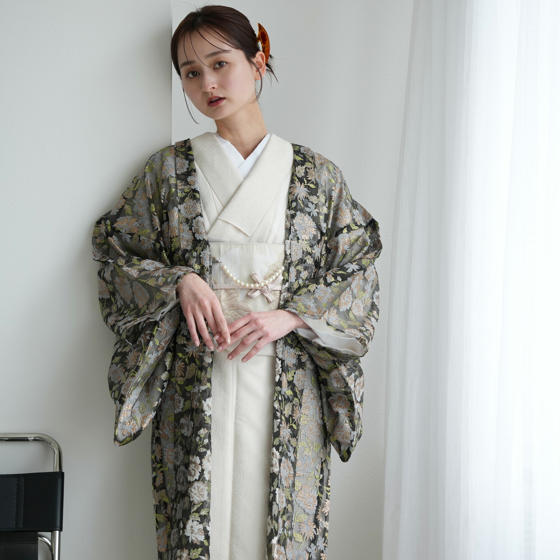 【ニコアンティーク 薄羽織 2点セット｜ノクターンフラワー（フリーサイズ）】国産生地｜羽織・パール羽織紐付き｜洗える 長羽織 塵除け 春夏秋 3シーズン対応｜上品な透け感 花柄 ワッシャー オーガンジー フロッキー［Nico@ntique］｜utatane