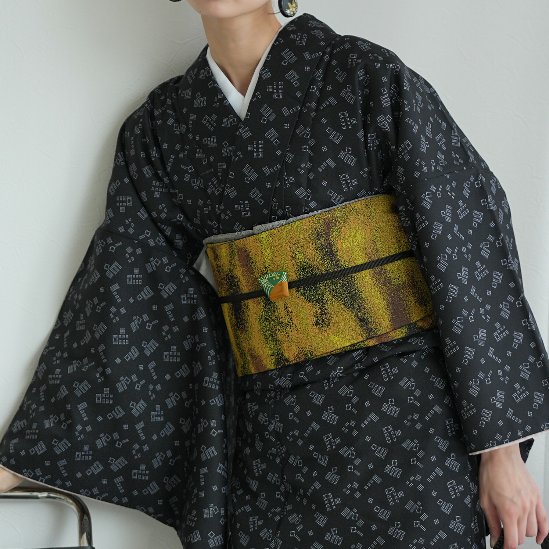 【ニコアンティーク 細帯 シムーン・サフラン】 半幅帯 単品 数量限定 浴衣 着物 小紋 黄色 からし 茶 黒 金襴 日本製 女性 レディース 個性的 お洒落 カジュアル カッコいい 大人 和風 モダン画像