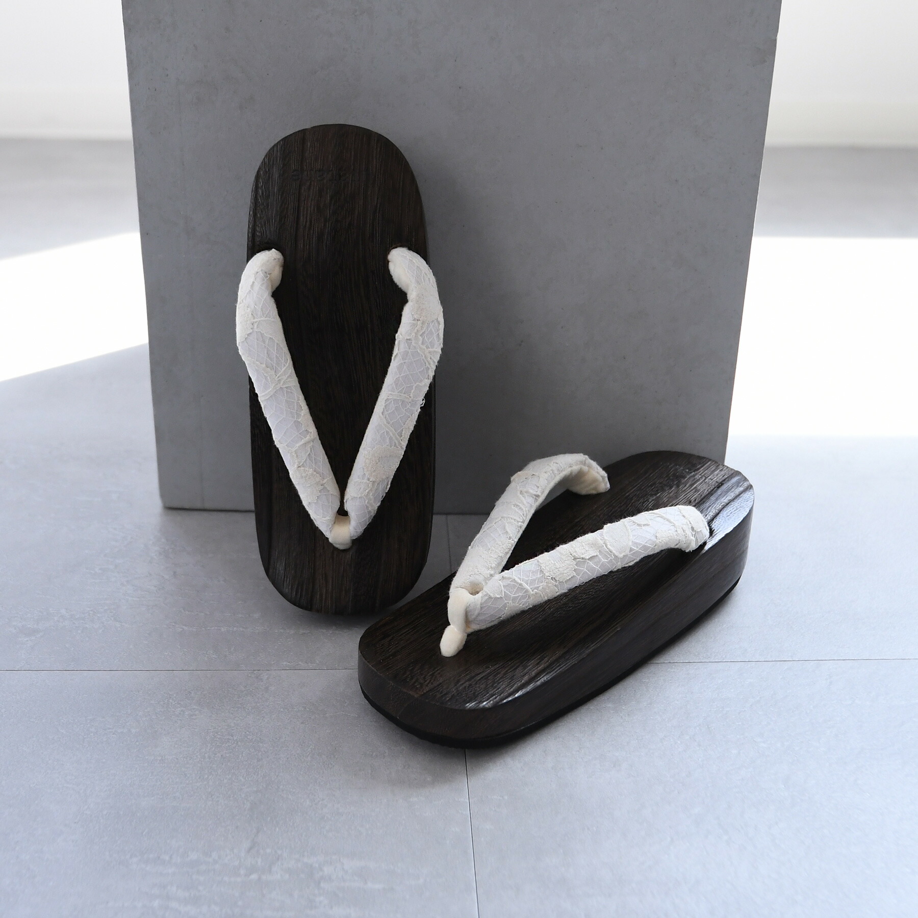 楽天市場】「撫松庵」しころ調下駄（クロ/105-377-002-88