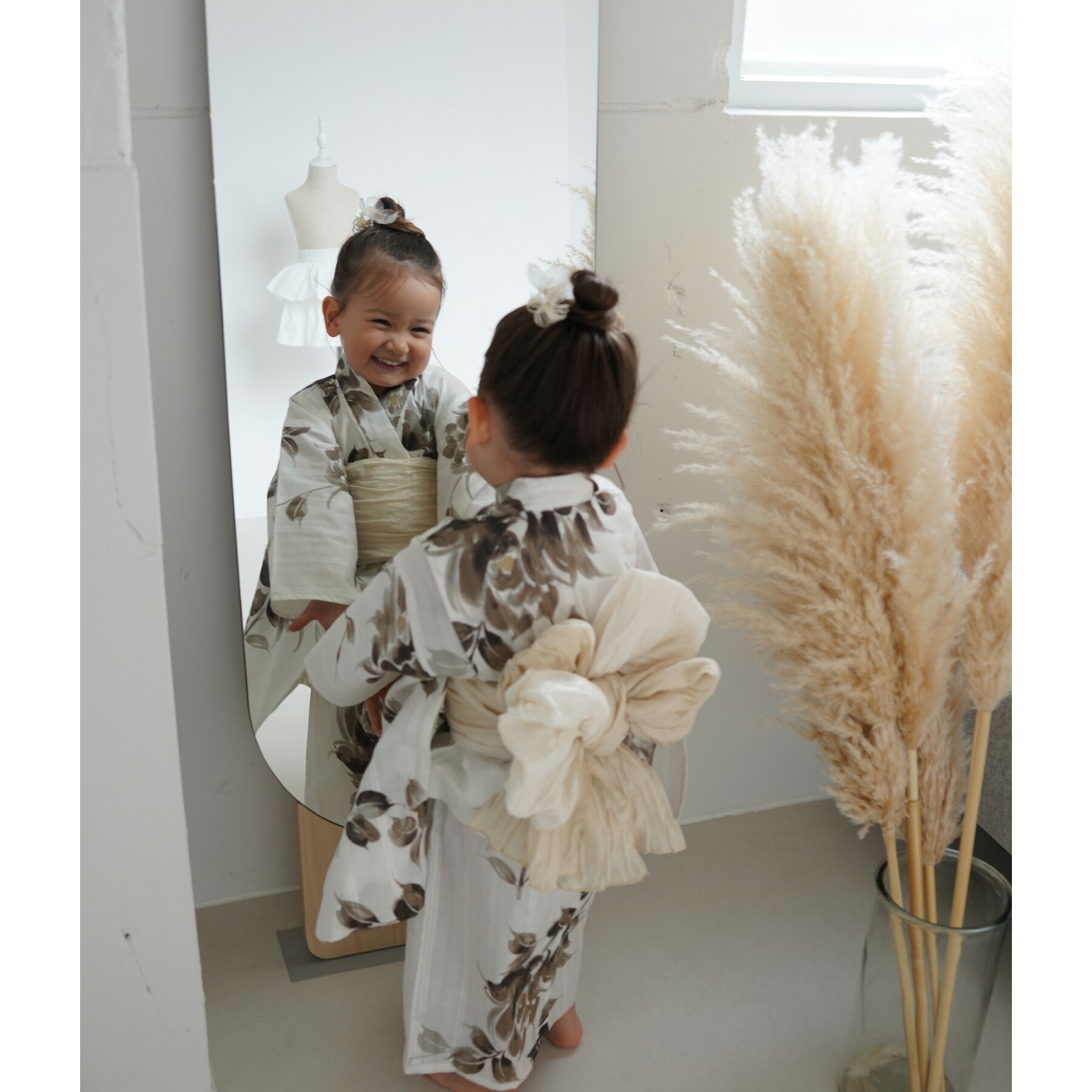 utatane×Acka. 浴衣4set 鮫小紋と菖蒲 ivory utatane×Acka.］鮫小紋と菖蒲 ivory 浴衣4set – Acka online store