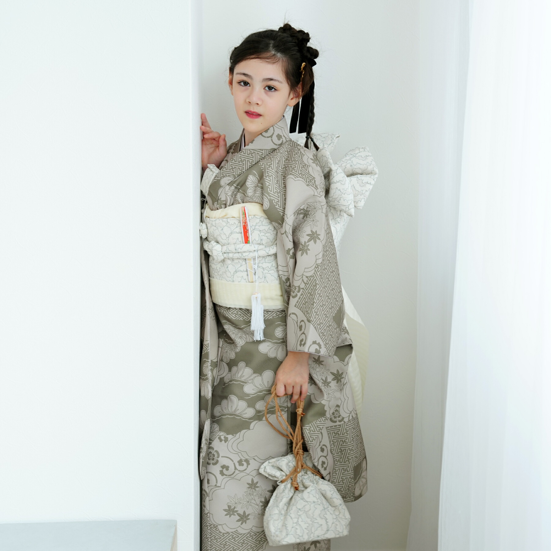 楽天市場】【ひよこ商店 七五三 着物 7歳 四つ身 クリーム金彩・糸菊