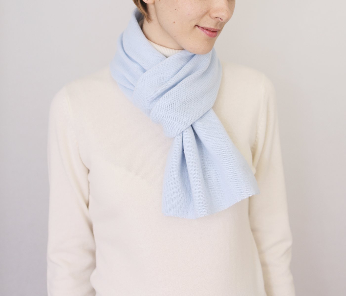 Uto 天使のマフラー ベストセラー カラー色 カシミヤ 100 日本製 最高級 Cashmee カシミア マフラー レディース メンズ ギフト プレゼント カシミヤマフラー カシミアマフラー 無地 単色 秋冬 贈り物 オーダー