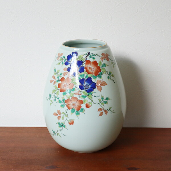 楽天市場】有田焼 8寸姫型花瓶 野ばら Y225-W : 器茶房 彩庵