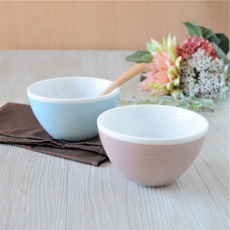 専用ページ　Boch ビンテージ白い花リム　水玉　ディナー皿23cm5枚 専用ページ Boch ビンテージ白い花リム 水玉 ディナー皿23cm5枚