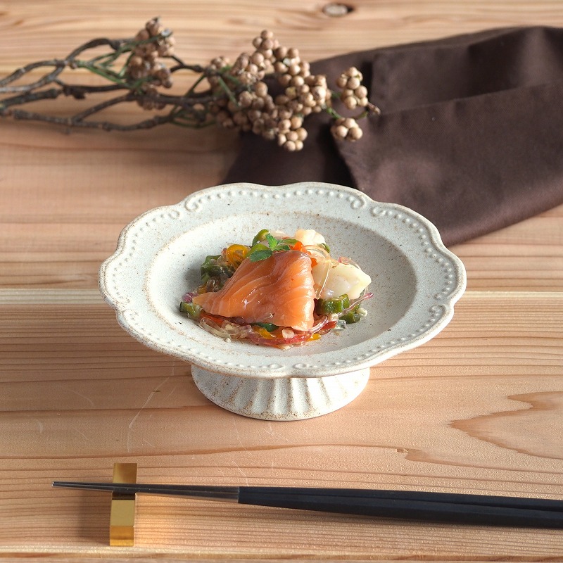 楽天市場】煌惑 〜kouwa〜 16cm 花型高台プレート ゴールド ブロンズ