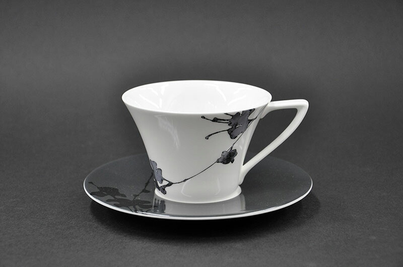 ナルミ(NARUMI) プロスタイル ティー・コーヒー碗皿 黒植物 コーヒーカップ&ソーサー 215ml 1客 セット 陶磁器 カップ ソーサー 洋食器 モノトーン シック ブランド 食器 コーヒー 珈琲 ギフト カップソーサー コップ お茶 パーティー ティー 紅茶 人気 鳴海製陶