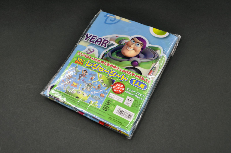 【大人気商品】【2枚セット】【おまけ付】トイ・ストーリー レジャーシート ：バズ 大人気商品】【2種セット】トイ・ストーリー レジャーシート