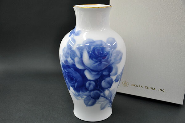 楽天市場】【送料無料】 大倉陶園金蝕バラ(2016) 28cm花生[花器][花瓶