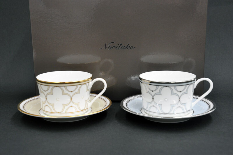 ノリ竹 ～Noritake～ \u003cBR\u003e紅茶・珈琲優勝杯＆ソーサーペアセット(色変り)[碗皿][カップソーサー]\u003cBR\u003eトレフォリオ ゴールド\u0026プラチナ\u003cBR\u003e[GOLD \u0026 PLATINUM]\u003cBR\u003e\u003cBR\u003e御祝/差し上げ物/差し上げ物/差し上げ物/内祝/差し上げ物/不死化品/雅びやか/着飾る/好いたらしい/一緒になる/一般受け/クローバー柄
