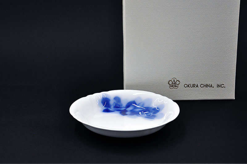 楽天市場】大倉陶園 日本製【大倉陶園 ブルーローズ(8211) 約14cm