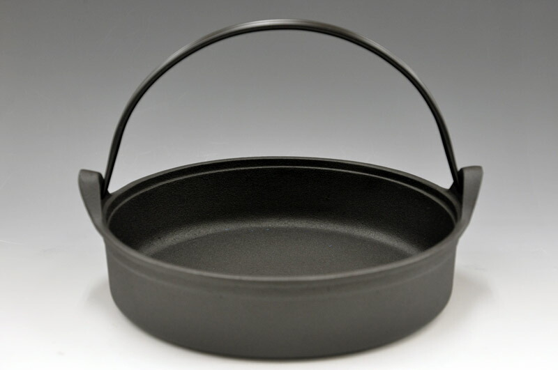 楽天市場】oigen すきやき鍋 26cm つる付 盛栄堂 CA-2 OIGEN 及源鋳造