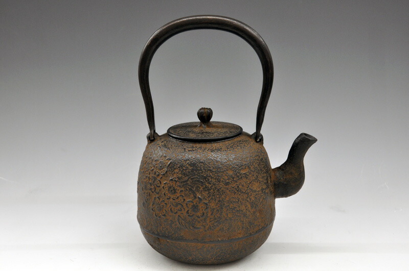 富士型 鉄瓶 楽天市場】【送料無料】 南部鉄瓶「別製 富士型 桜」1.8リットル