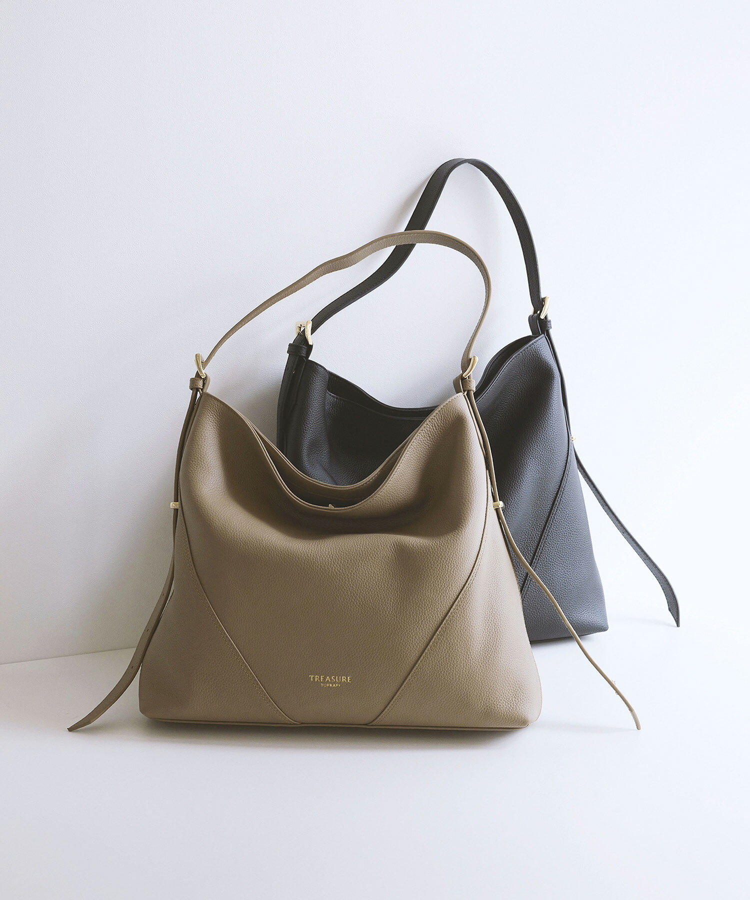 【公式】【TREASURE TOPKAPI】シュリンクレザー ワンハンドル 2way ショルダー バッグ トレジャー トプカピ シンプル おしゃれ 革 クラッチ ポーチ ウエストポーチ ベルト