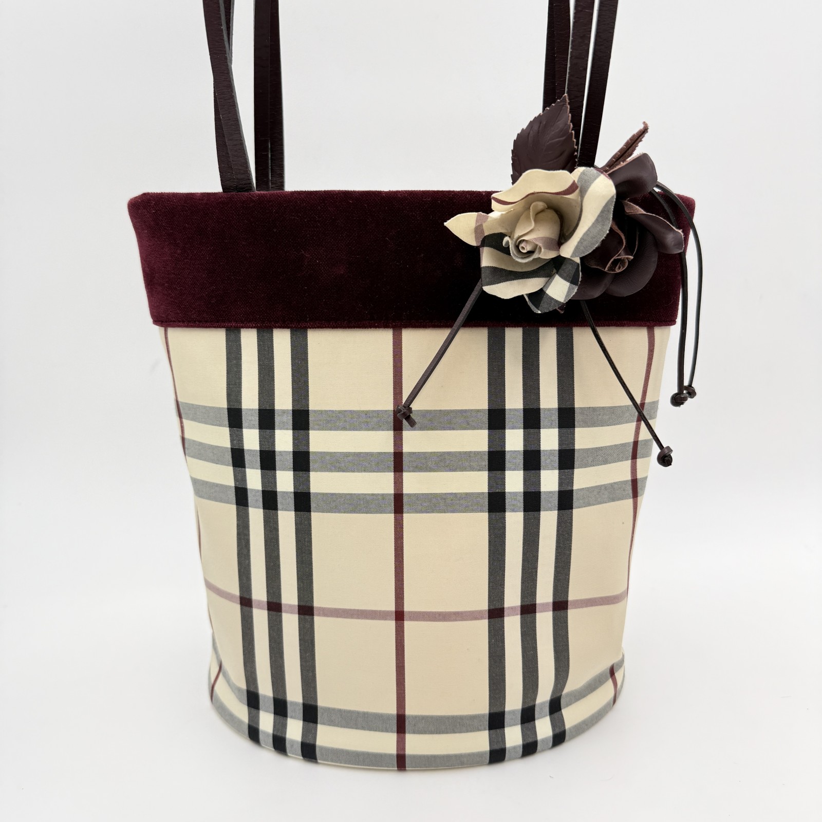BURBERRY（バーバリー）ヴィンテージ ノバチェック トートバッグ ハンドバッグ ベージュ系 キャンバス レザー フラワーモチーフ レディース