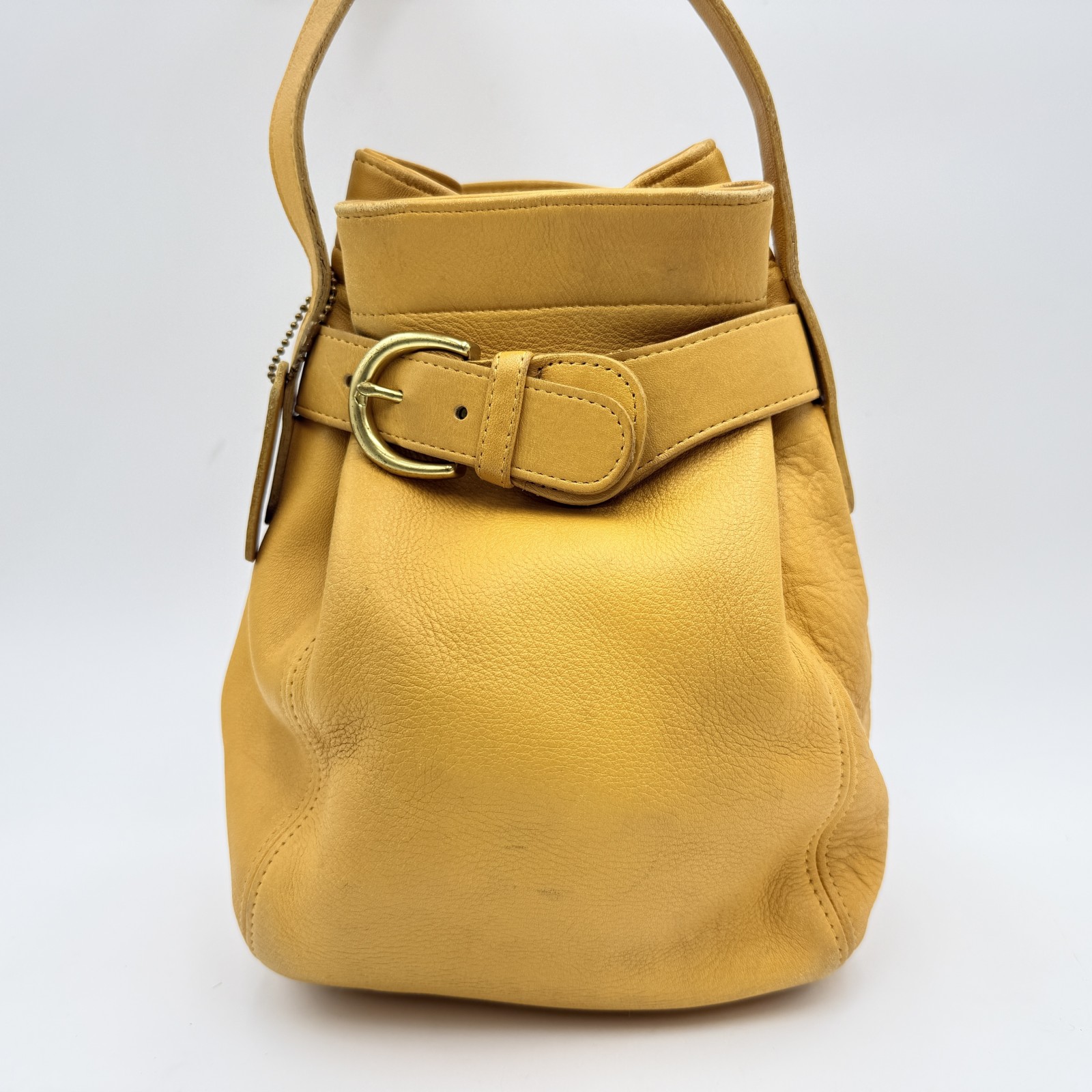 COACH（コーチ）4156 ヴィンテージ 巾着型 ショルダーバッグ レザー イエロー系 ゴールドトーン金具 レディース